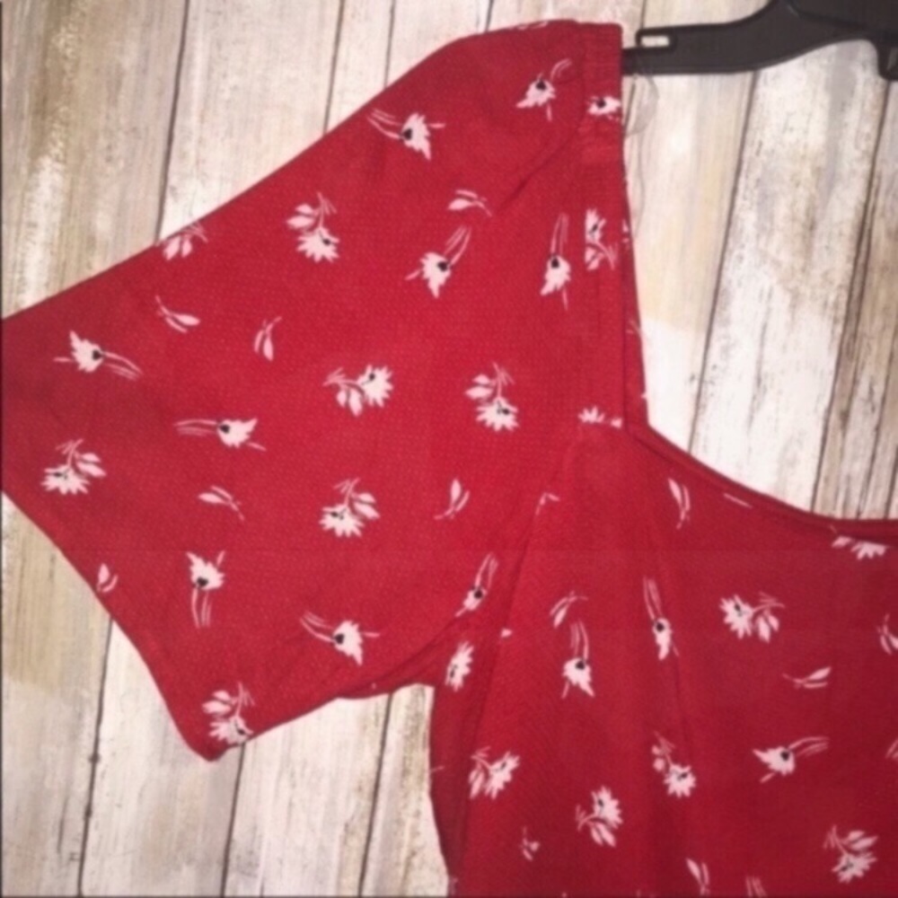 NWT A New Day Red Floral Square Neck Blouse - Picture 7 of 7